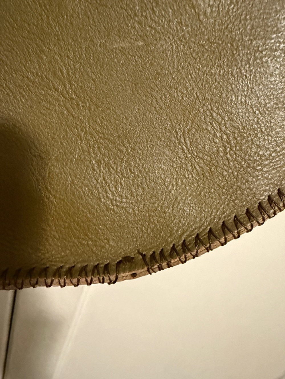 Lyon’s Leather Sage Biggie Bee Convertible Pouch-please read - Picture 4 of 13